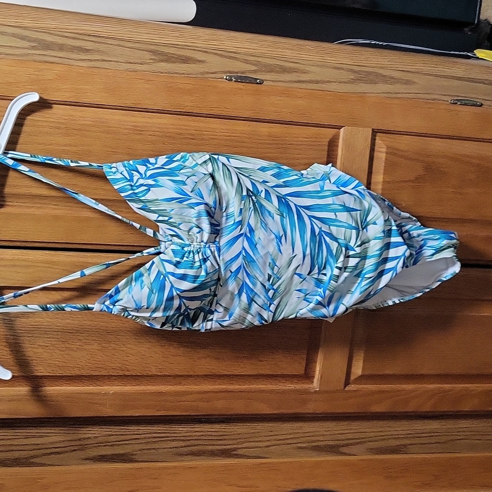 TIME AND TRU WOMENS ONE PIECE SWIM SUIT SIZE XL (16-18)